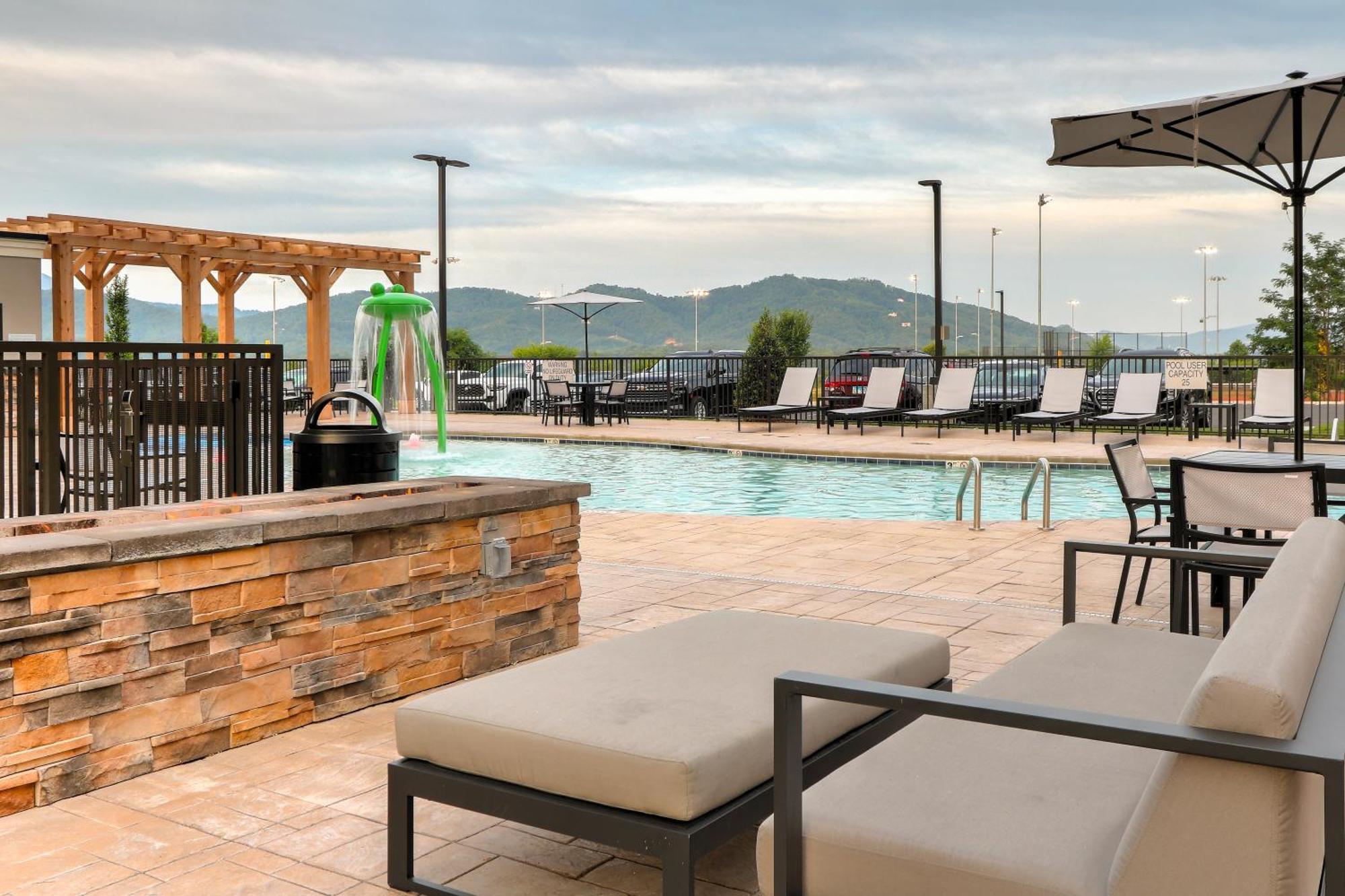 Staybridge Suites Pigeon Forge - Smoky Mtns By Ihg Exterior foto